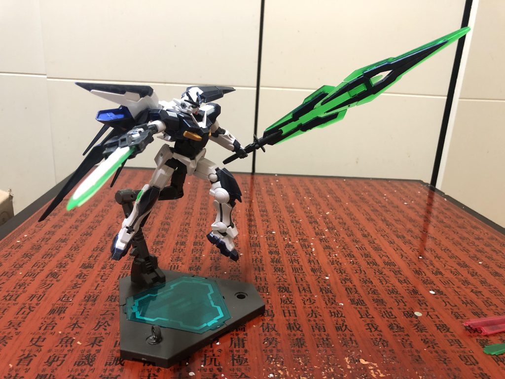 GNソード3(ソードモード)とGNソード5アクション