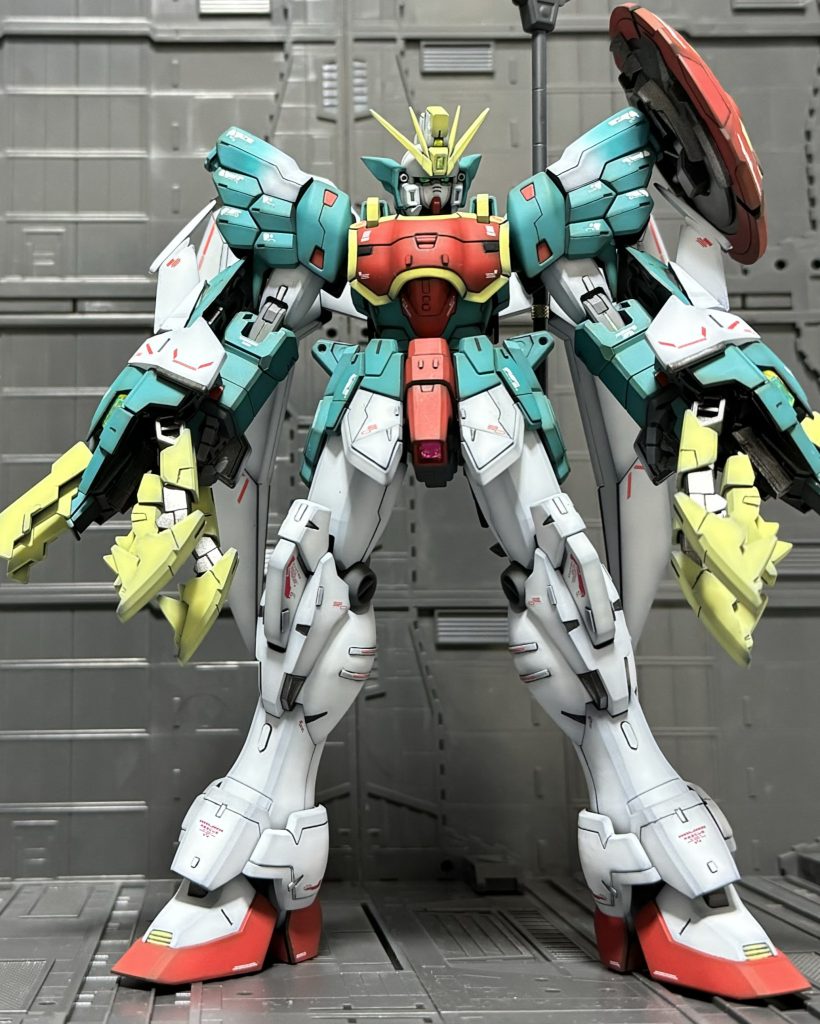 ドラゴンハング展開状態ドラゴンハングはサンドロックのシールドをベースにしてます。シェンロンからそのまま使わなかったのはカトルの指示です