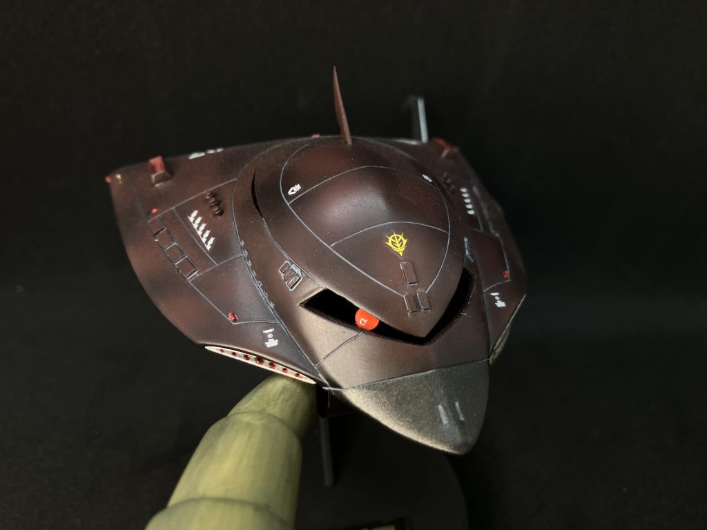 ちょっとアップで。モノアイを 左 → 右 に移動