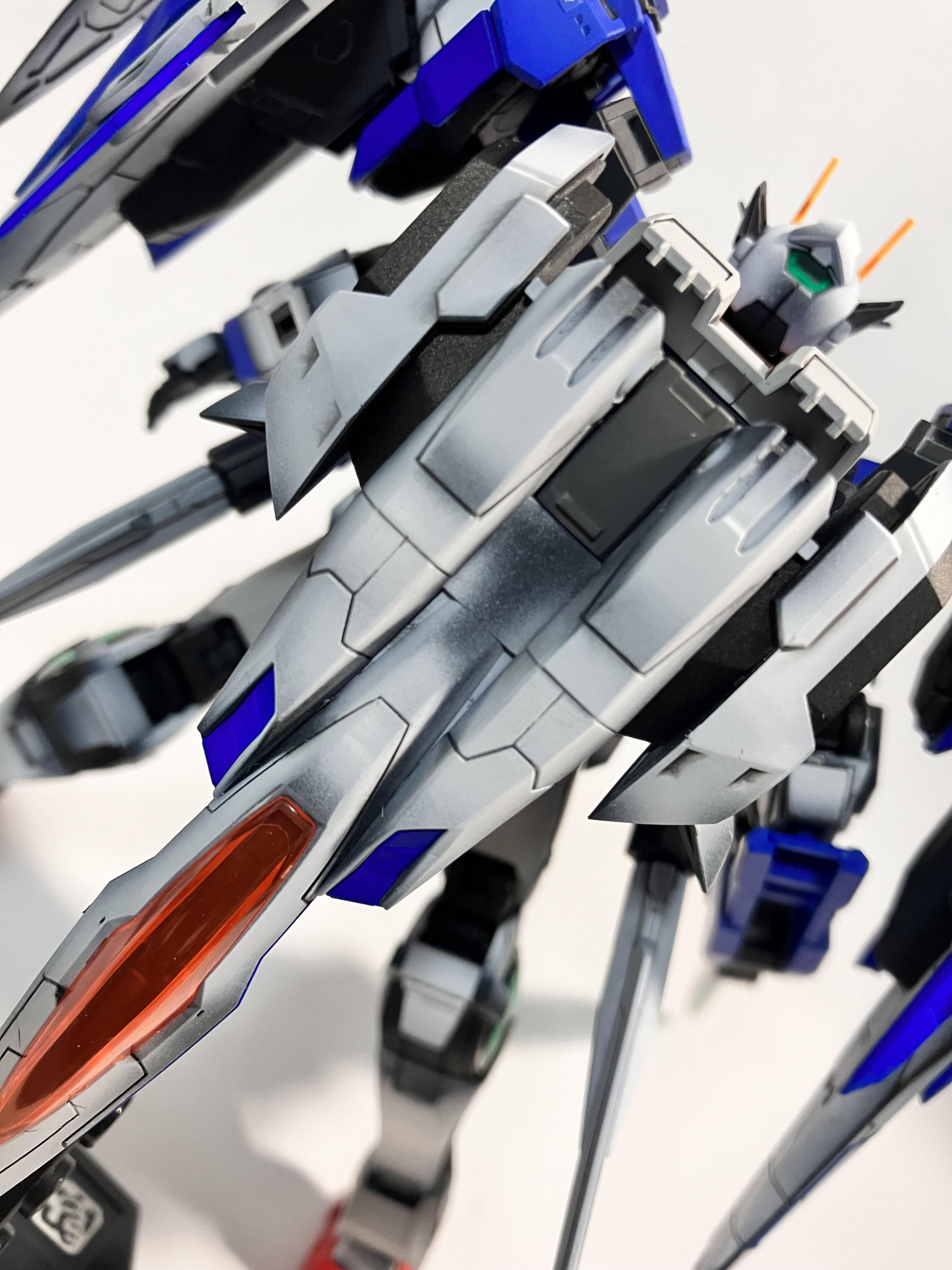 値頃 ガンダムOOライザー RG ガンプラ ダブルオーライザー 筆塗り全 