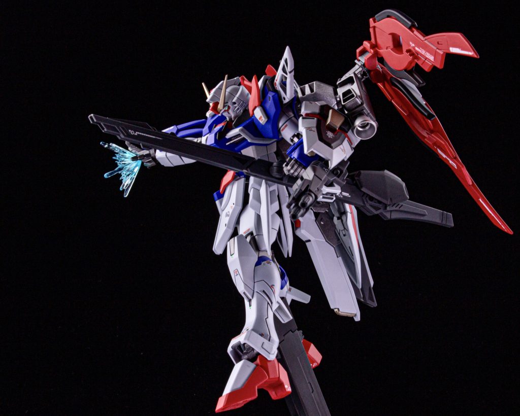 ホワイトはスチールホワイト＋メカサフライト少量で少しグレー感を出してみました。