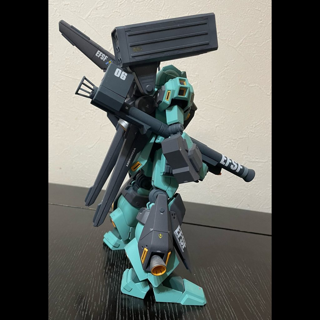 9連装ミサイルポッドを実装–2枚目/制作者：Chan_Terry