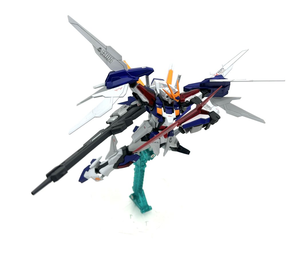 シールド・ザンバー。EGクリスタルから出力される余剰エネルギーを攻撃に転用した武装であり、ビームシールドを貫通、切断するほどの密度を持った強力な兵装。