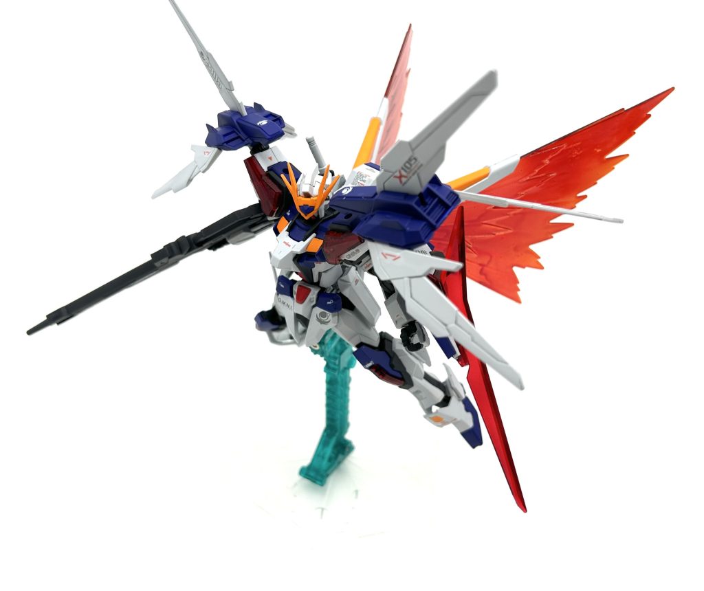 超過放出機構「H.G.C.E.(Hyper Grid Cristal Energy-burst)」。いわゆる「光の翼」を形成する本機最大の必殺技であり、大幅に出力と機動力が強化される特性を持ち合わせている。また、原典のV2ガンダム同様、「光の翼」を攻撃に転用することも可能であるなど、使い手の発想と想像力が試される必殺技となっている。