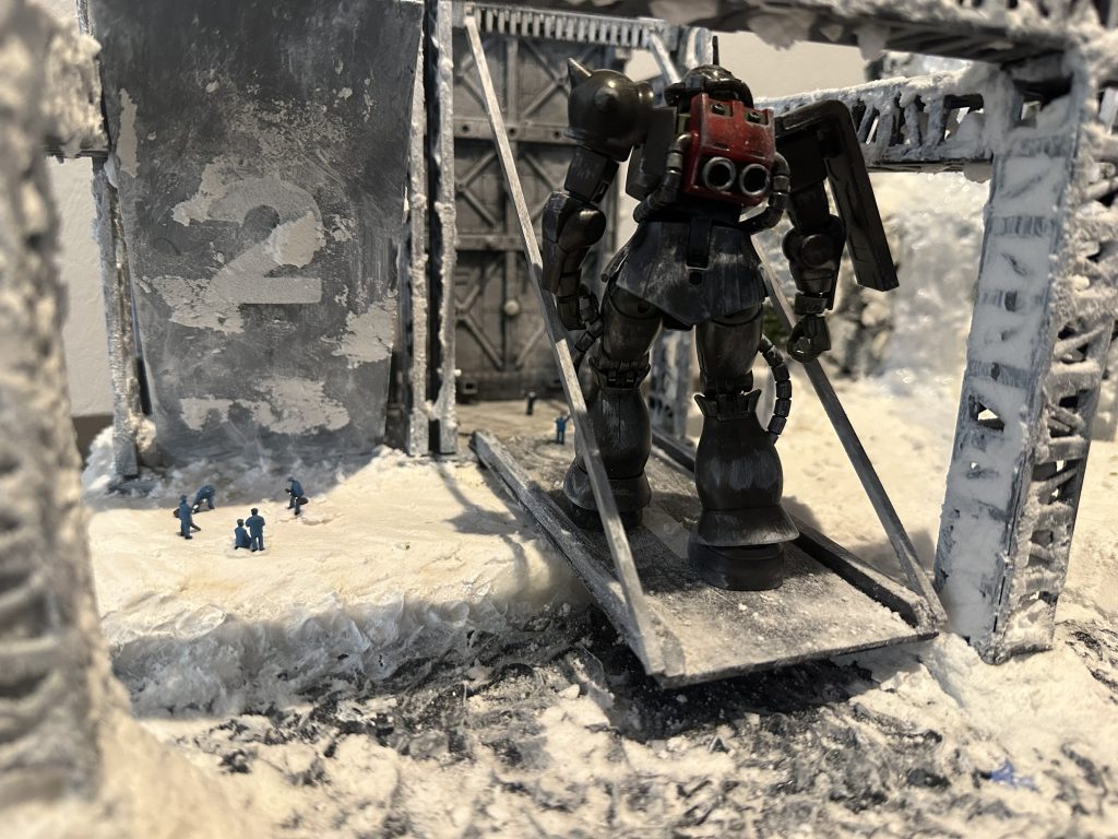 ザクの後ろ姿です。