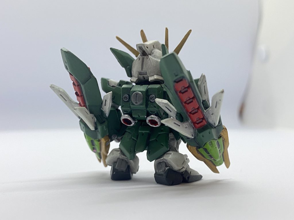 アルトロンガンダムEW–3枚目/制作者：シンラ