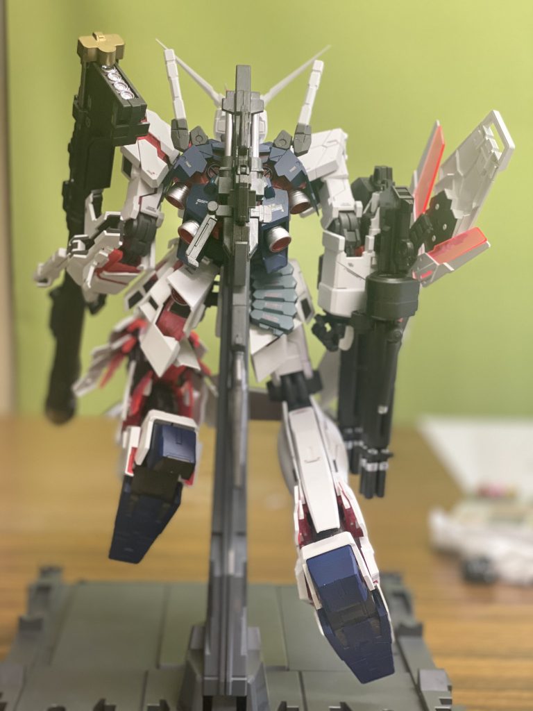 バックショットです。後ろも前もデカい😅