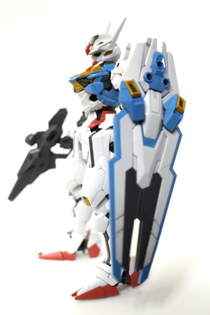 なんか寂しい感じがしますね。なんか間が持たない気が・・・そろそろ、スジボリ＆ディテールはじめてみようかな・・・