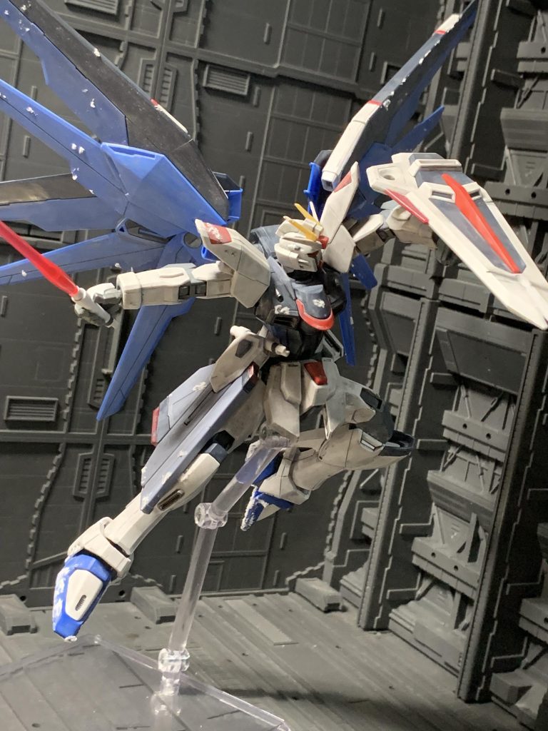 斜め上にインパルスがいるようなイメージで。