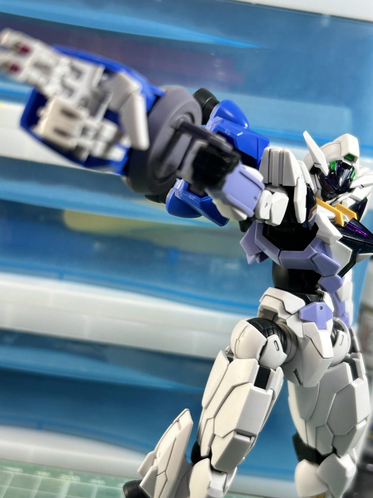 スタイリッシュに虎の手で射撃