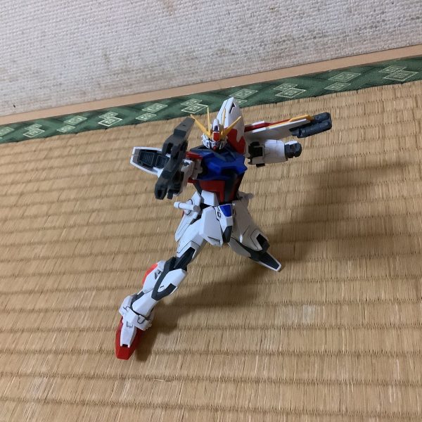 ビルドストライク