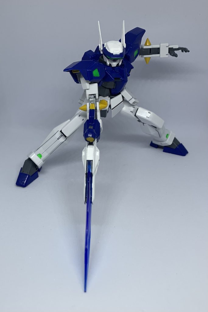 ビームライフルは2話の保護者会後にエアリアルの物を複製したという設定(オカンがデータくれるって言うから…)