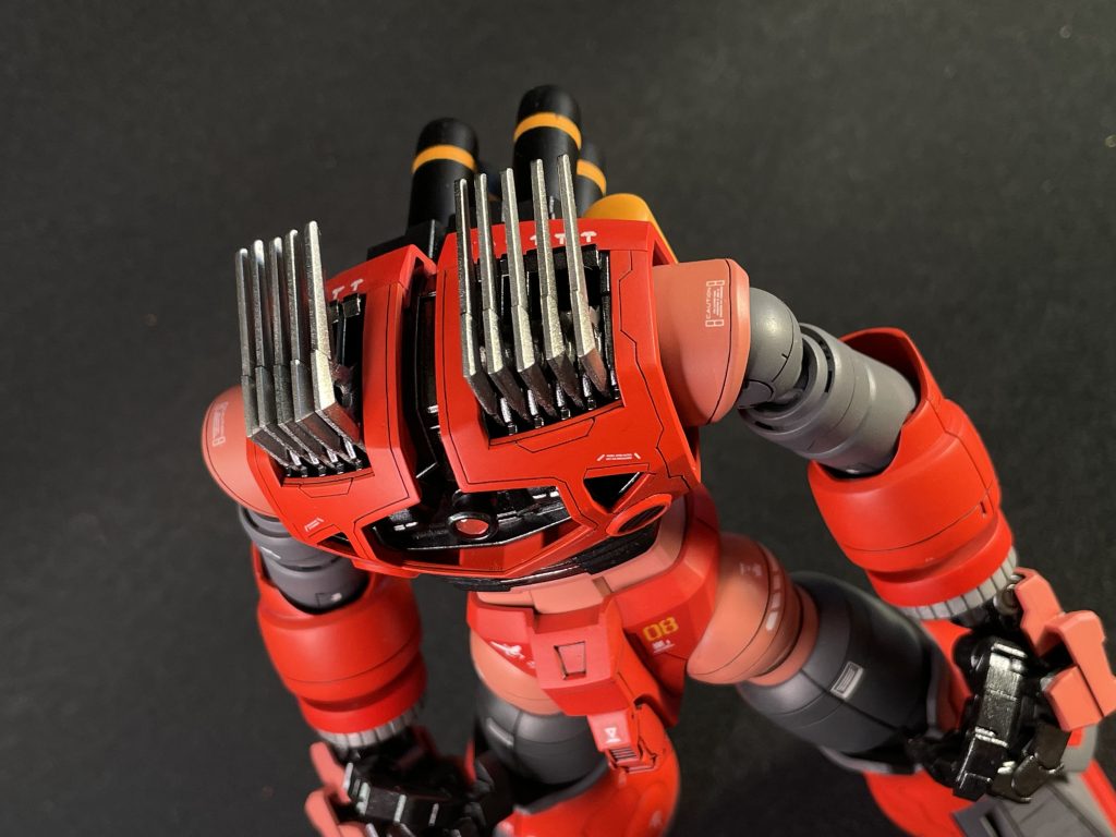 ブーメラン10本は金属的な感触が伝わればと、シルバーで塗装