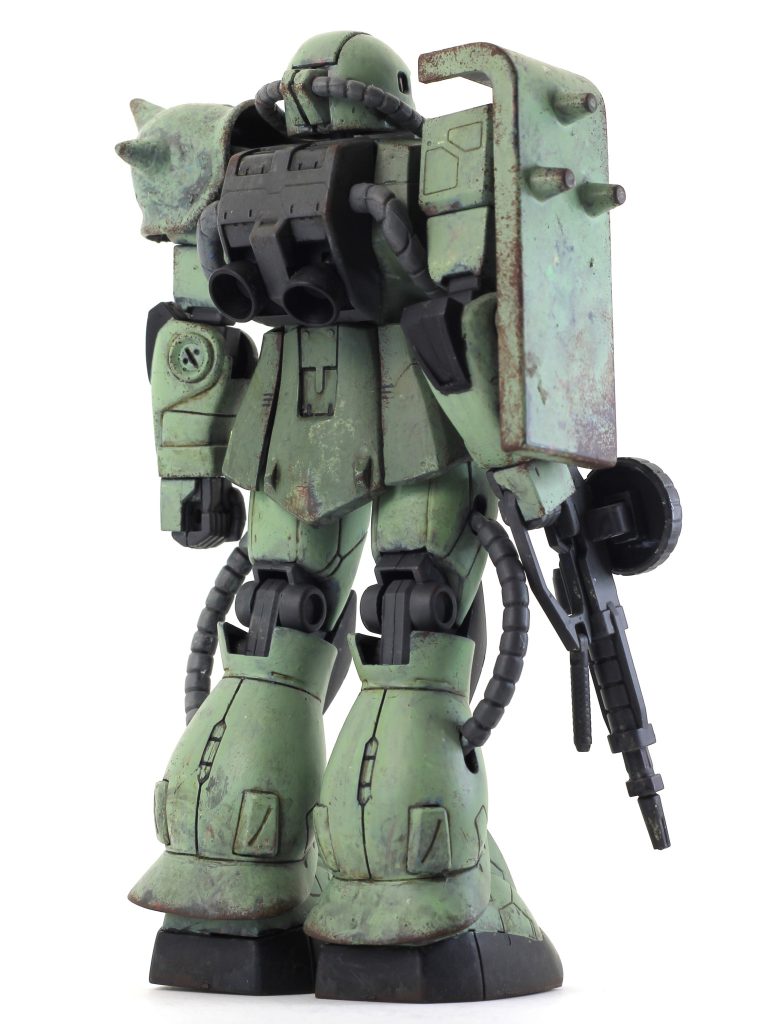 ハルレッドでチッピングして、ブラウンでスミ入れしました。