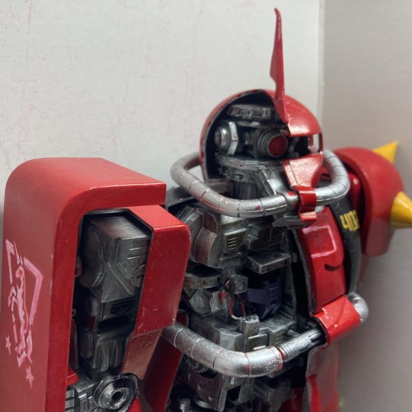 ザクF型（ジョニー・ライデン専用機）