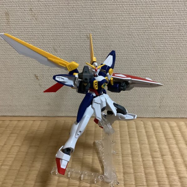 ウイングガンダム
