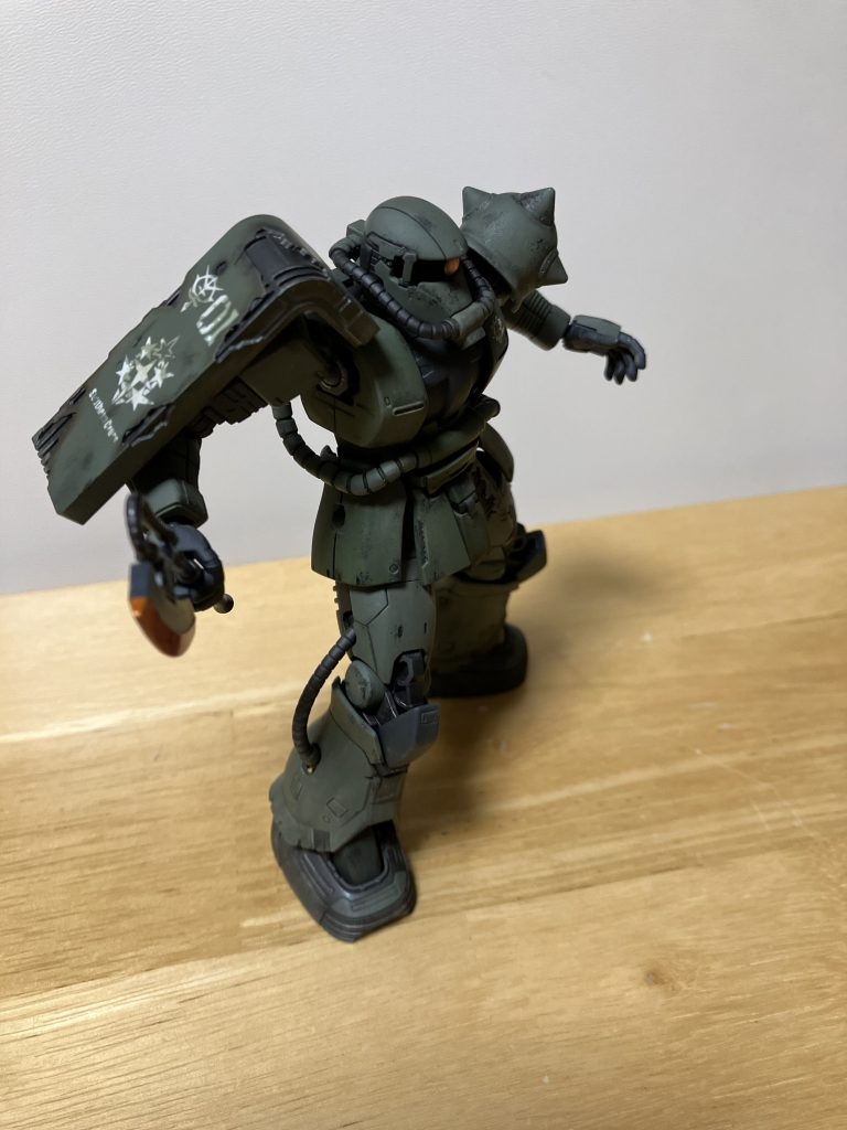 ドアンザク–3枚目/制作者：bxban