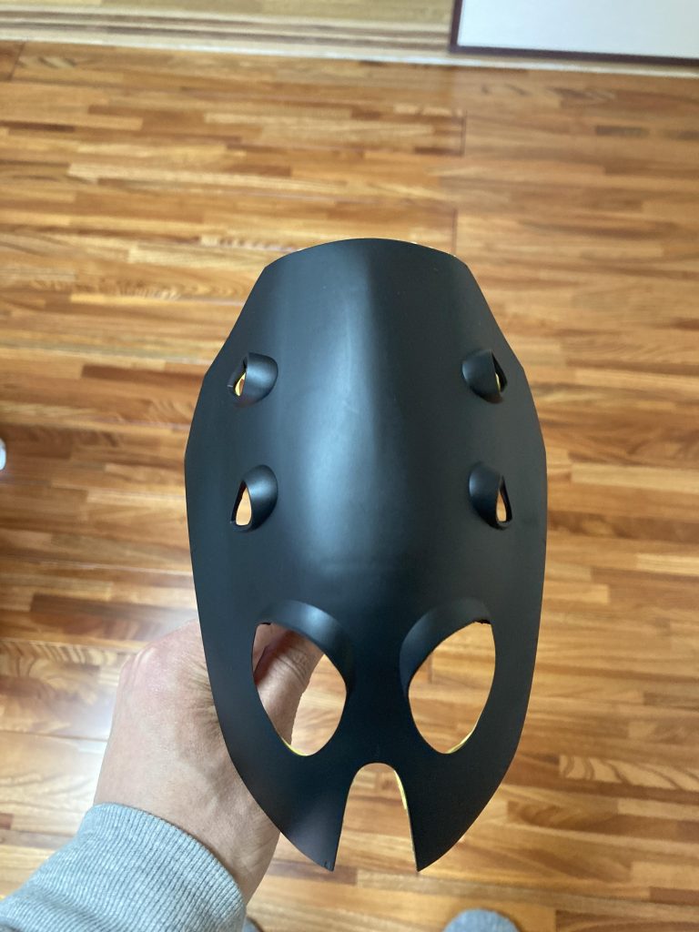 薄刃ニッパーで間違ったら、ニッパー壊れそうなゲートや、他じゃ見られないパーツの大きさに笑いながら作りましたw