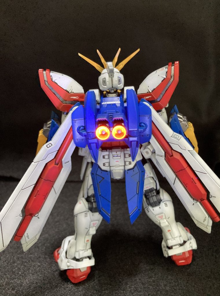 バーニアノズルもブラックライトで発光！