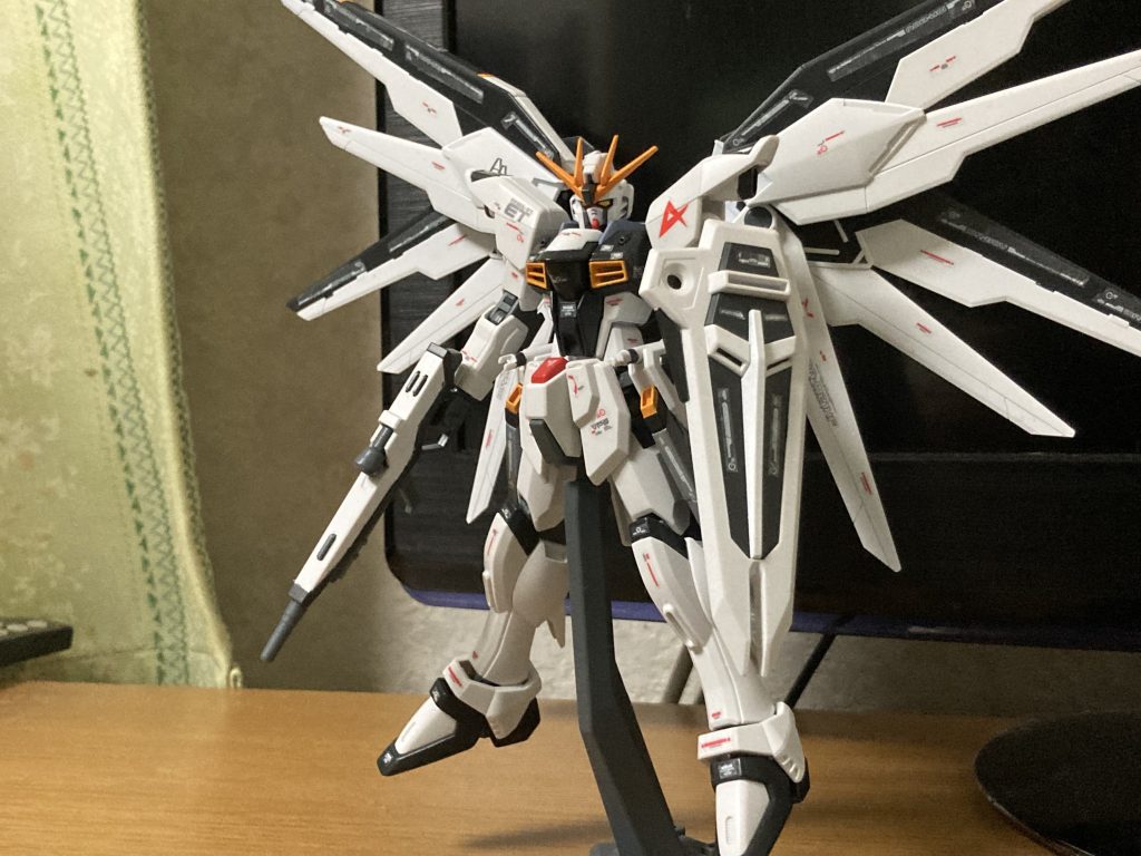 フリーダムガンダム(νガンダムカラー)–3枚目/制作者：タカヒロ