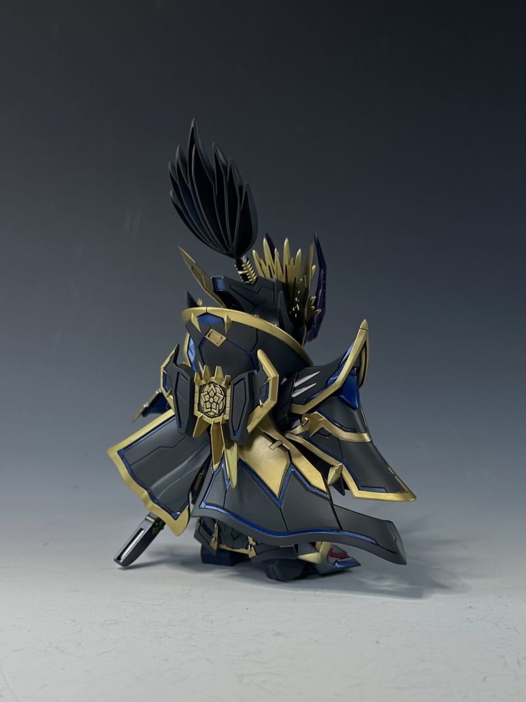 背面マントの青いラインが割と綺麗に出来て嬉しかった記憶