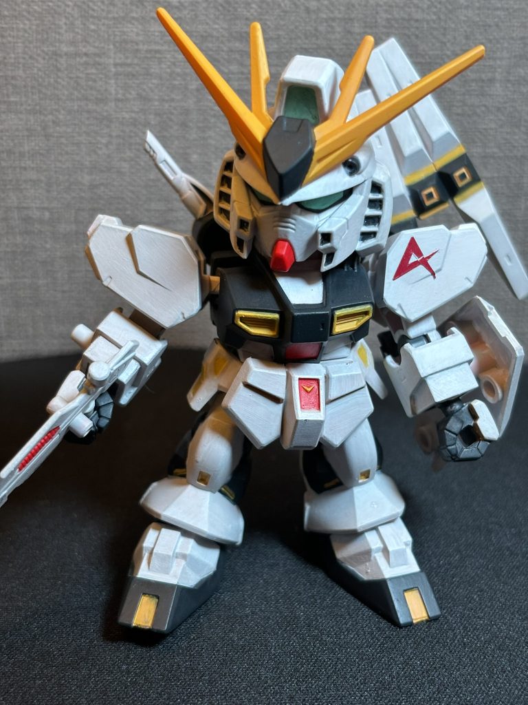 最近SDキットがよくあるような気がします個人的にはプラモづくりの楽しい部分（塗装）のウェイトが大きくて、割と楽しいキットだと思ってます