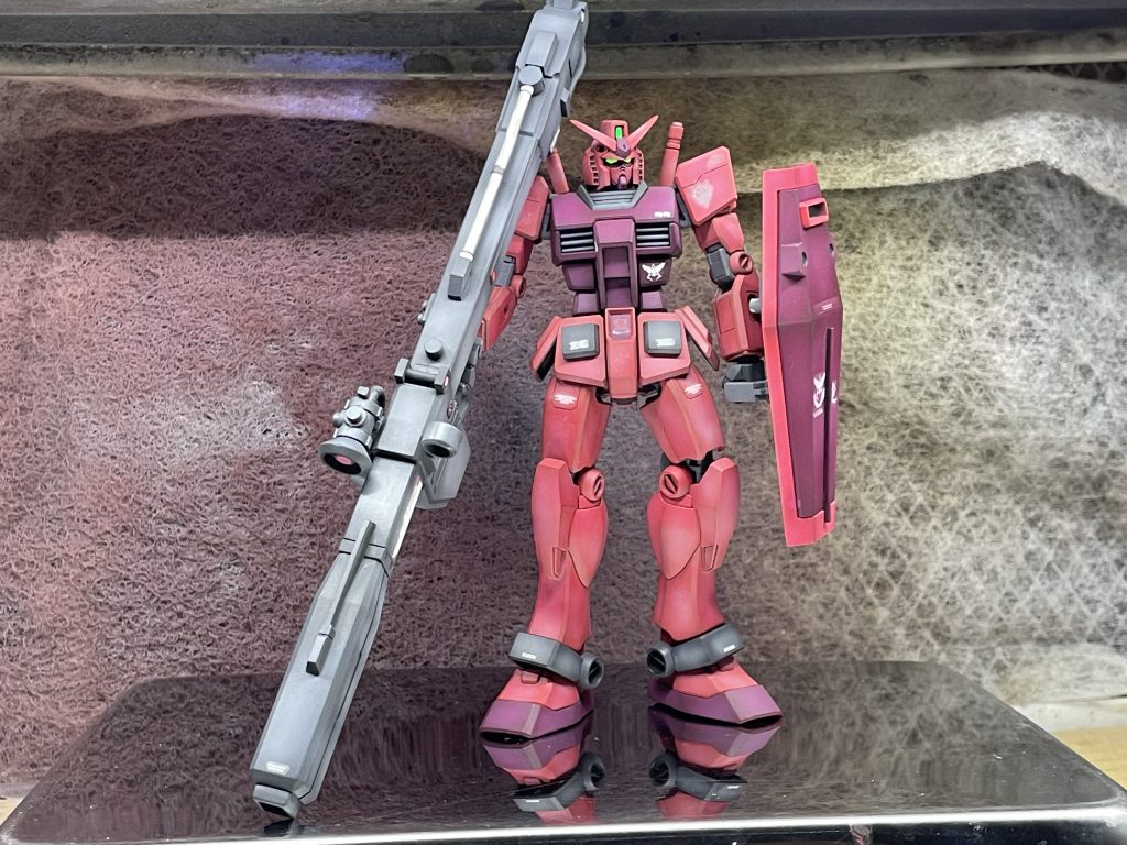 塗装レシピ赤　スカーレット＋クリアレッド濃い赤　シャアレッド＋艦艇色黒　ニュートラルグレーⅤ関節　メカサフヘビー