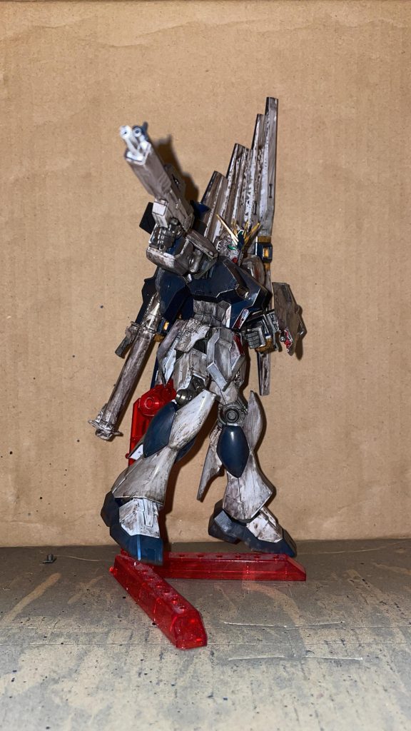 RX-93 ν GUNDAM–4枚目/制作者：薩摩模型塗装工務店