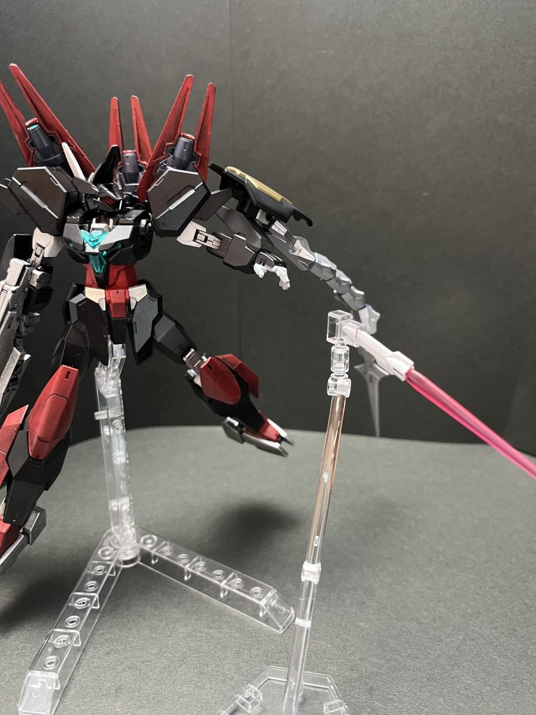 ビームダガー投擲回避後、最短で反撃する手癖があるとあったのでコアモードのビーム出力で投げナイフ