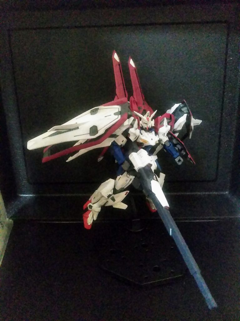 何だか、手持ち武装が寂しいので何時も通りに「大型重火器」持たせてみました😤ふぅ😔💨 落ち着いた・・・D戦記より「フェンリル用スナイパー ライフル😍」