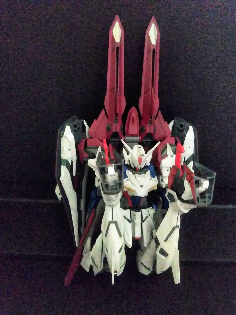 ハイ。下から・・・ まぁ「ガンダム世界アルアル」ですね🤣