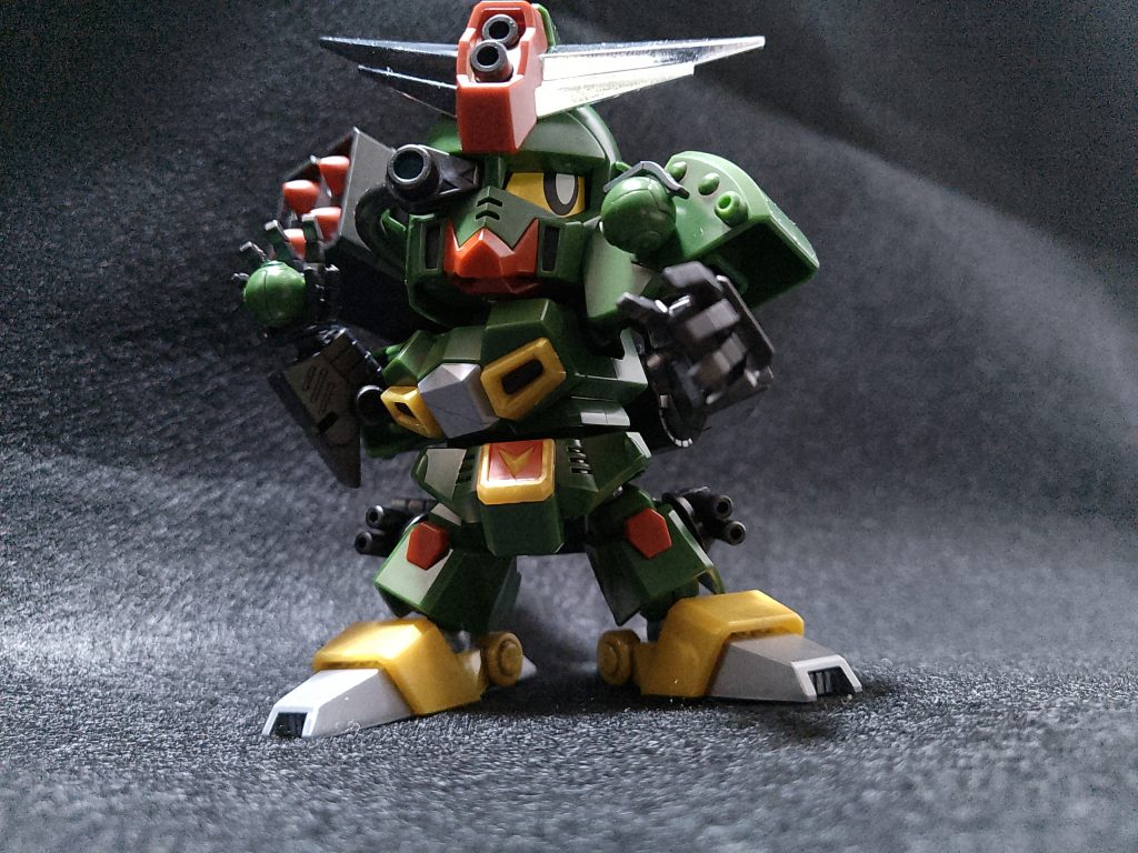 レジェンドBBコマンドガンダム–3枚目/制作者：@premiere7105