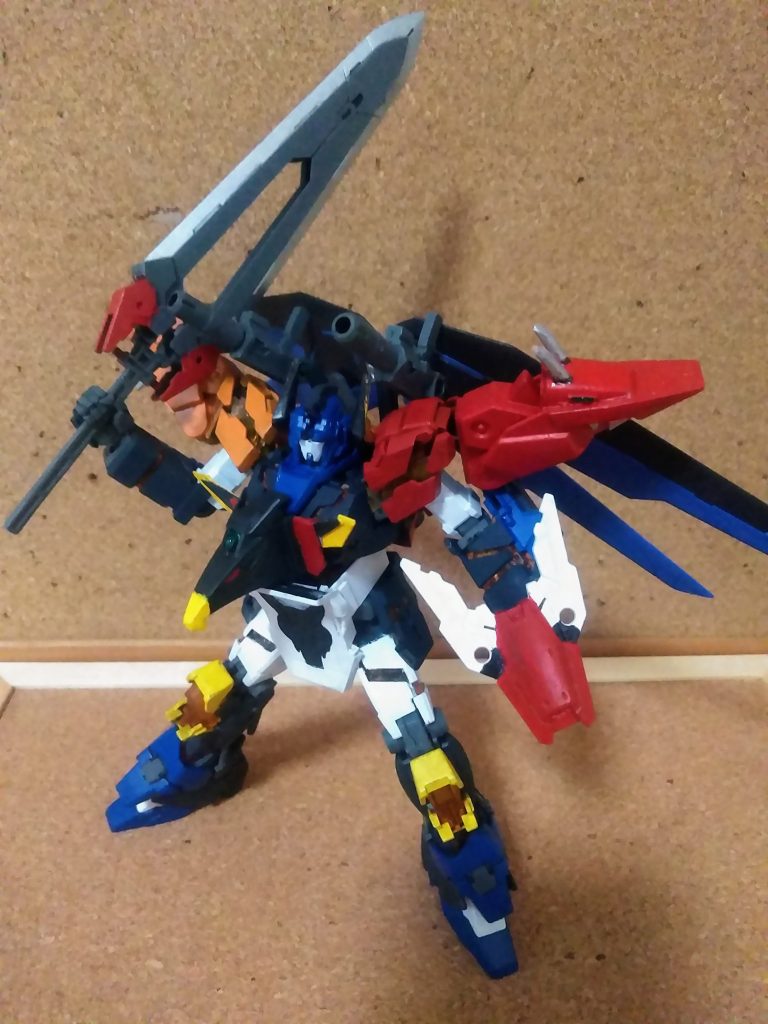 そんな「ドライアス様」が登場する「ファイバード」ですがリアルタイム放映は「1991年のテレ朝 17時」🧐 サンライズアニメの放送枠ですよね🤗 この枠取りの争奪戦を「ガンダム F91」と行い競り勝っているのです😲 結構 有名な話😑武装は大剣「デス ソード」防御はバッチリ「デス シールド」 「ドライアス様」は「デス」が大好きなのデス😋流石は宇宙皇帝(自称)