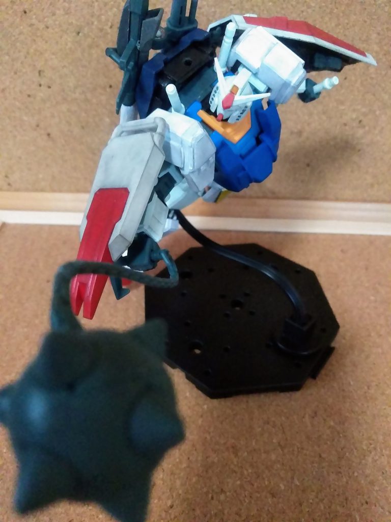 この『ハンマー』幼少期は知ったかぶりで　　　　　　　　MSが『ハンマー』なんて可笑しいだろ❗😠ナンて嘯きましたが、色々なMSを観て、経験を積んで来た今の『UP主』ならば判ります😤『超重質量兵器は最強にして最恐 ｻﾗﾆ 最狂』　　　　　　　　　此は『ロマンの塊』と云う事を🤣🤣🤣