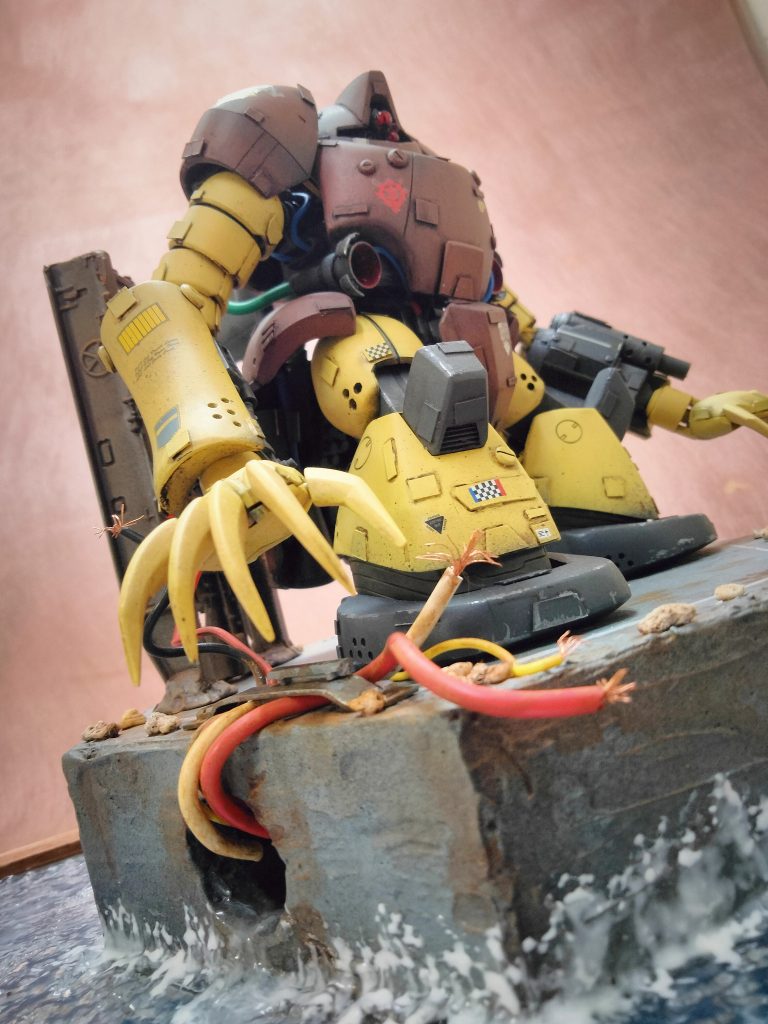 HGゴッグの売り❗『全て可動する指』はほぼキットのままです。