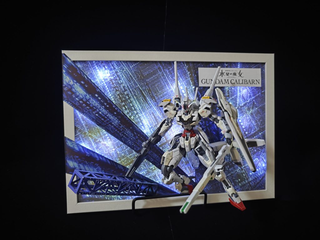 光らせるとこんな感じ。ランダムで点滅する感じはサムネイルでご確認を。