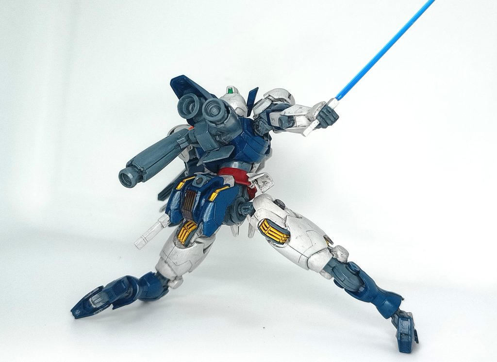 ーー積もる話も有るけど、本題に入るわね。…学園が狙われている。情報提供者は、貴方もよく知っている”アイツ”。”敵”は恐らくオックスアースの残党、理由はまだ分からないけれど…恐らくは私達への復讐でしょう、ウチの会社の調子が良いのがよっぽど気に食わないんでしょうね。…既にテロリストが何人か、”生徒”として学園に入ってるみたい。…そう、まるで”あの頃”のようにね、でも”今”は状況が違う。学園には私の協力者も大勢も居るし、それに…”最強”の助っ人も用意したわ。恐らく連中も早々簡単には手は出せないハズよ。貴方にやって欲しい事は2つ。1つは、この機体…ガンダムエアリアルSEを常に完璧な状態に保つ事。2つ目は…誰にもバレない様に、”彼女”を”整備”してあげて欲しいの。(ガンダムエアリアルSEコックピット内、暗号化された映像データより)