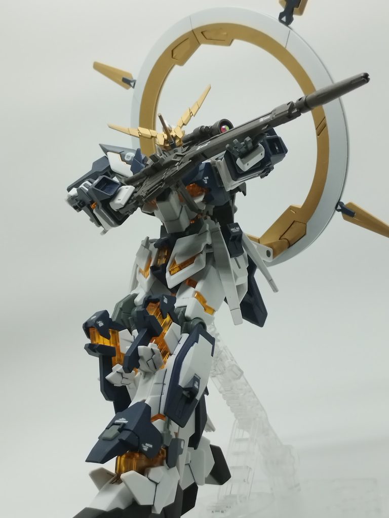 I painted the weapon with Gaia Notes Gunmetal, it looks great. For the scope I used HIQ Parts VC Dome Pink!武器はガイアノーツのガンメタで塗装。スコープにはハイキューパーツのVCドームピンクを使用!