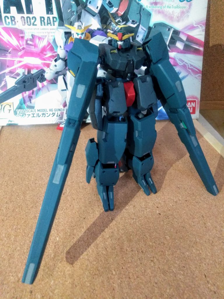 更にチョッとの加工工作で　　　　　　　　　　　　　｢セラヴィー Ⅱ ｣も再現可能と成っております🤗(キットの仕様がソウなっております😤)   ｢UP主｣はモチベーションが持たず此処まで　ですがね😋　　　　　　　　　　　　　　　　　　　　　  キチンと関節も仕込む事は出来ます😍