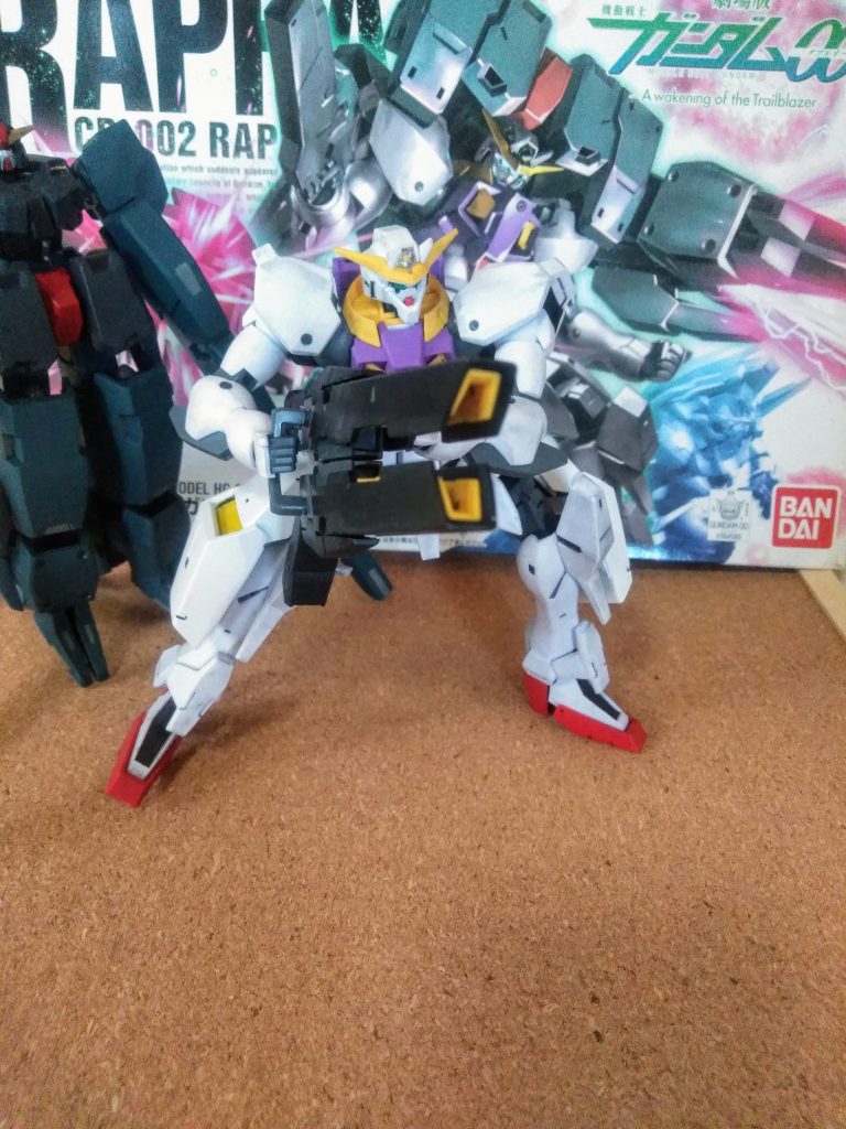 と、云うことは当然｢連結可能👍｣　　　　　　｢攻撃力向上 & 見映えの良さ｣に努めます😁