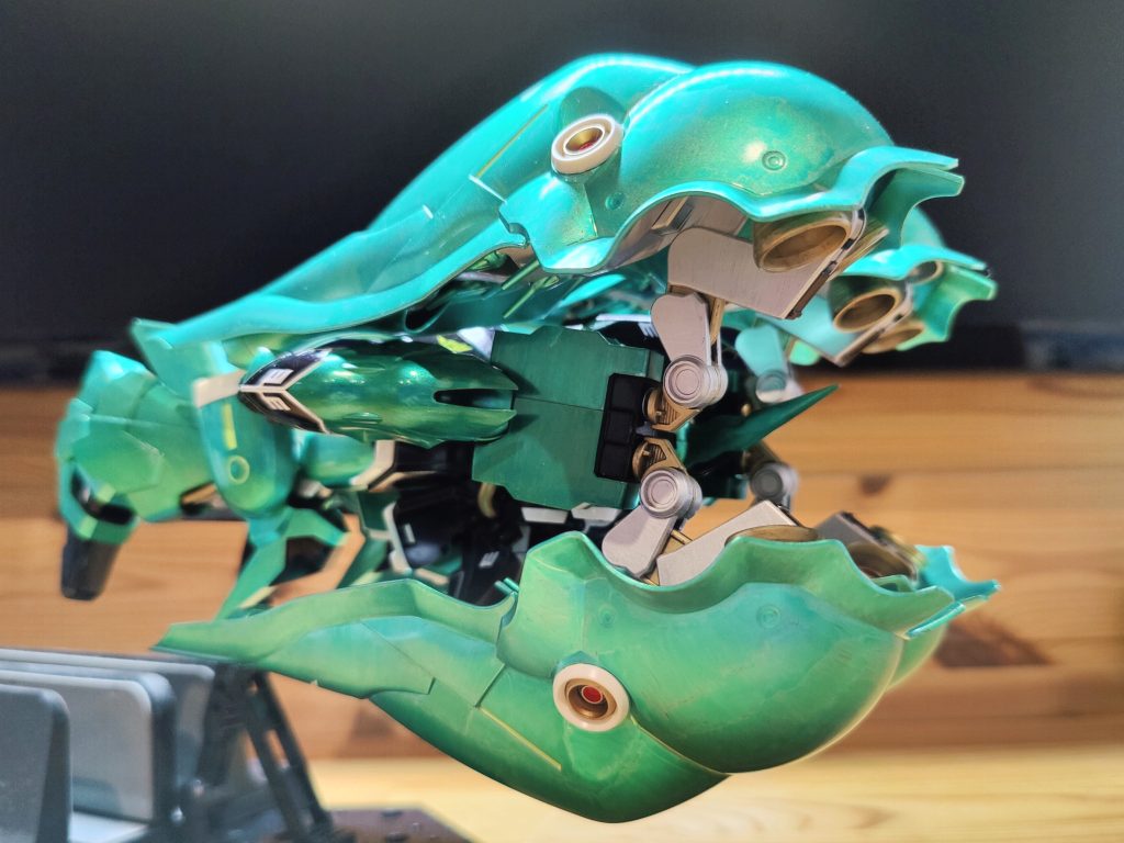 収納状態、発進時のように水平にしてみました。最高ですw