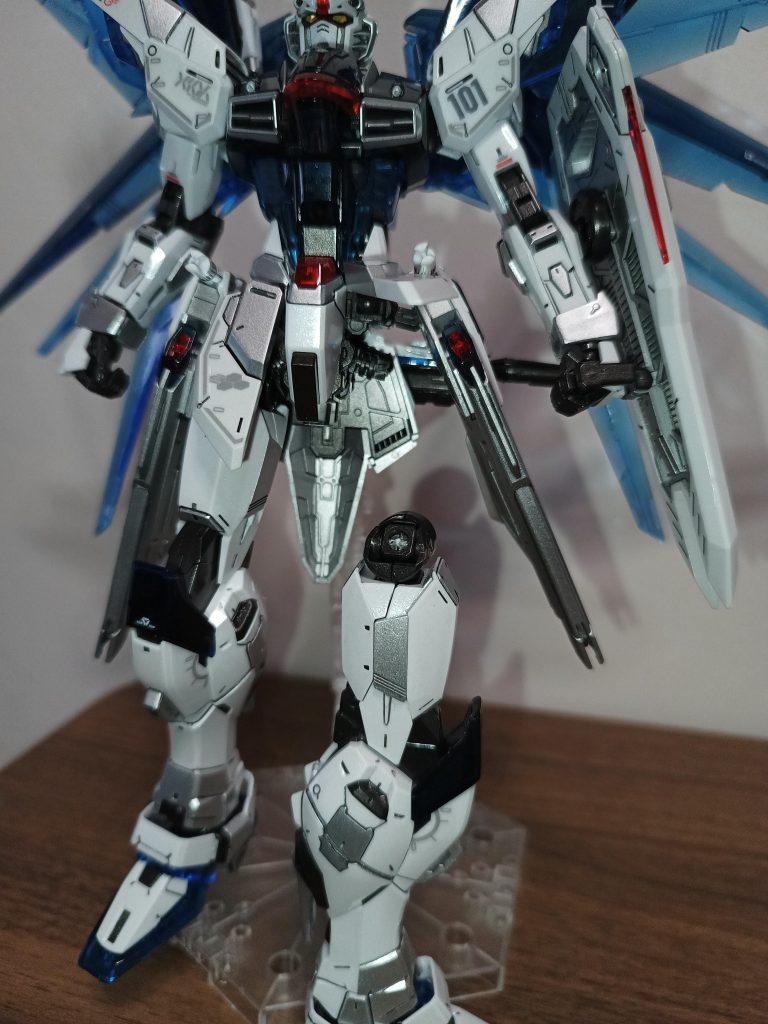 ポージング中に折れてしまいました…