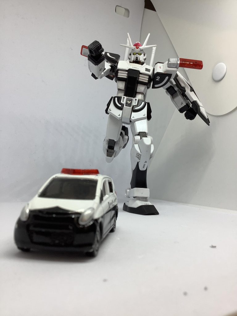 フォワードとバックアップは一心同体！　ちなみにちゃんと片足で立てた！