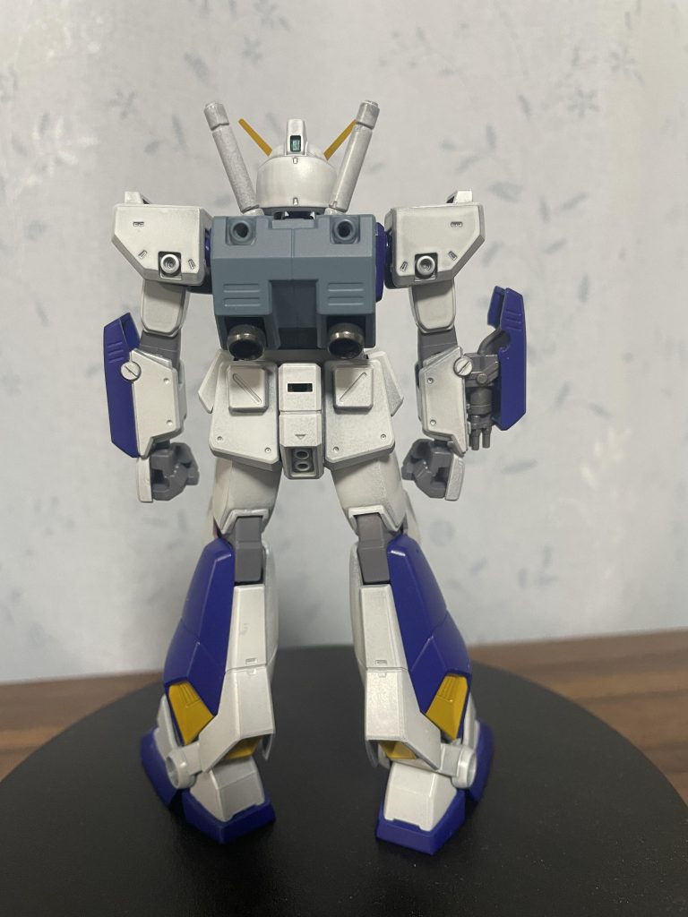 ガンダムアレックス–3枚目/制作者：マモハン