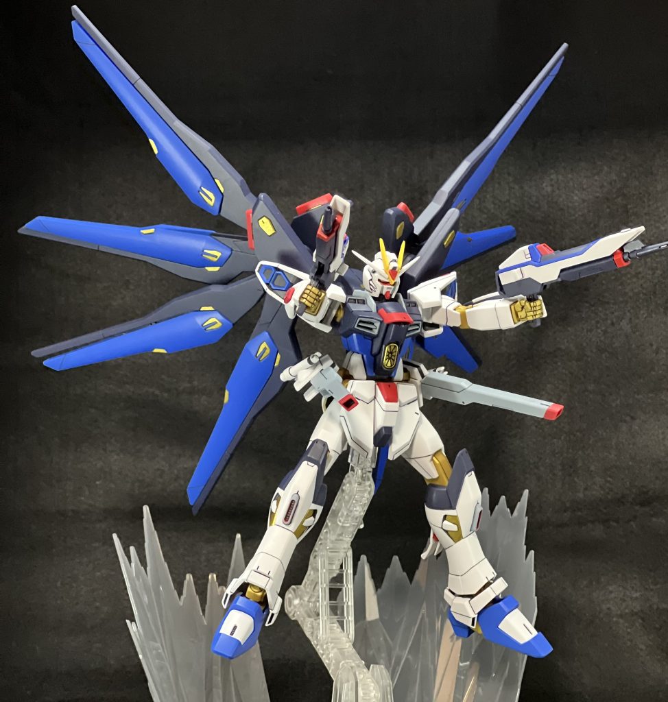 ここまで見ていただきありがとうございます‼️やはり推し機体だとモチベーションも違い楽しく組めました‼️映画では新たなストフリが登場するのではと期待してるので非常に楽しみです😊