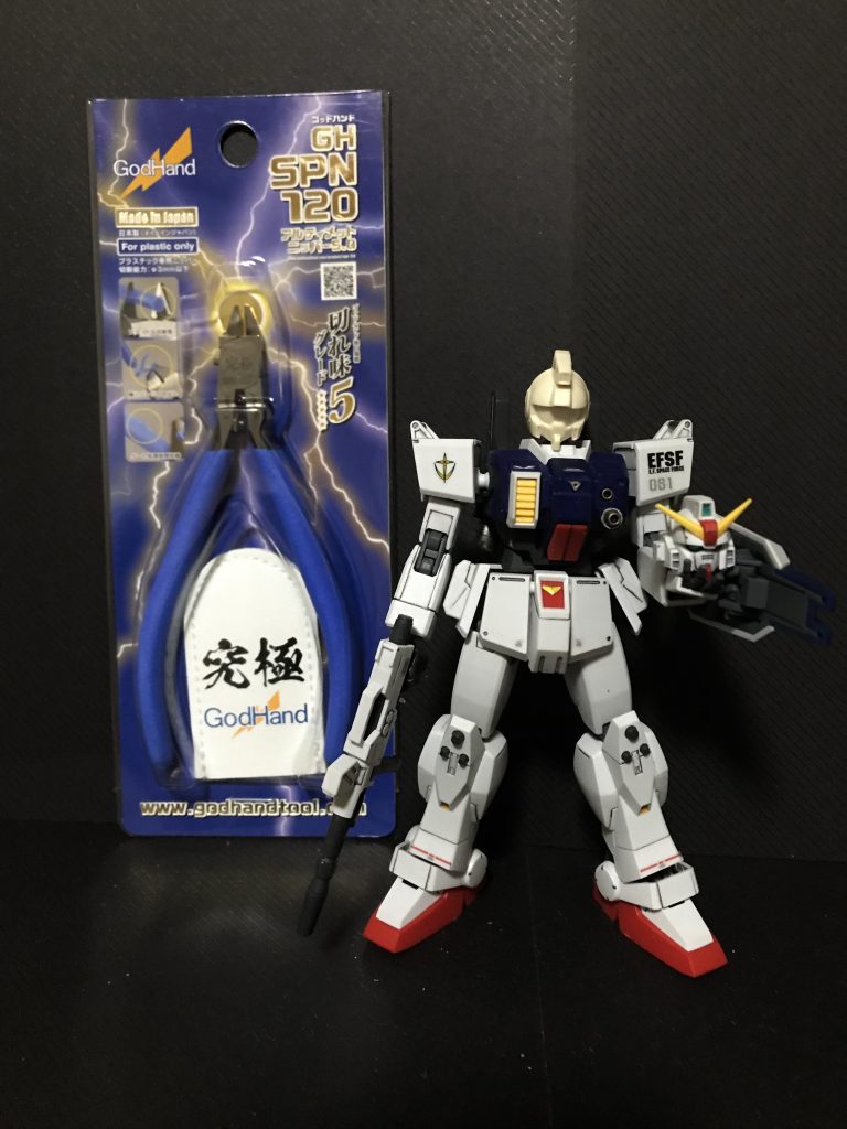 カレン機作りたくて、旧HG ジムヘッドをメルカリでゲット！！頭に関しては、HGUCより旧HGの方が原画に近くて好きなんだよなぁ。この時念願のアルティメットニッパー入手しました。評判通りヌルヌル切れました。