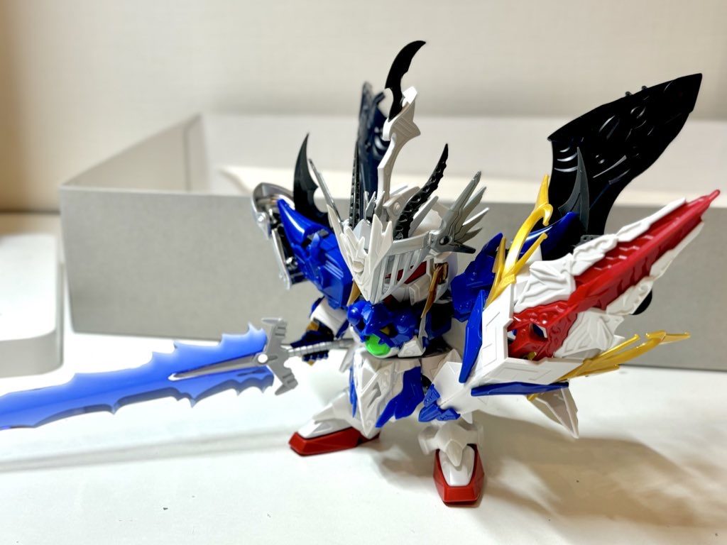 実は刀とスネ以外ほとんど使ってる號斗丸。SDWHナイトストライクとLGBBバーサルナイト、一部ウォーロックは號斗丸の鎧の上から被せるようにミキシングしています！