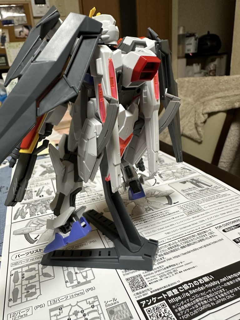 色々つけたいけど、重装備よりあっさりめのスタイルと武装が好きなので結構イメージ通りいかないものですwけど、リオくん的に言わせれば「それが楽しい！」だと思います♪