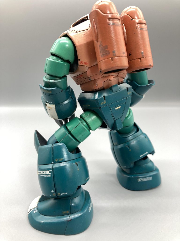 アクリジョンの筆塗り全塗装です。