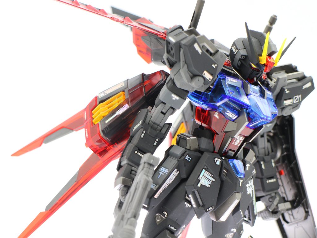 積まずに作ろう!  一番くじガンプラ2023 B賞 エールストライクガンダム–4枚目/制作者:@GunpLiver